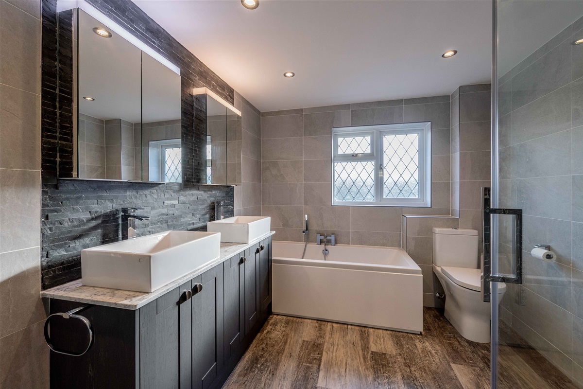 Fitted Bathroom Thorpe End | Luxury Bathroom Designs Suffolk