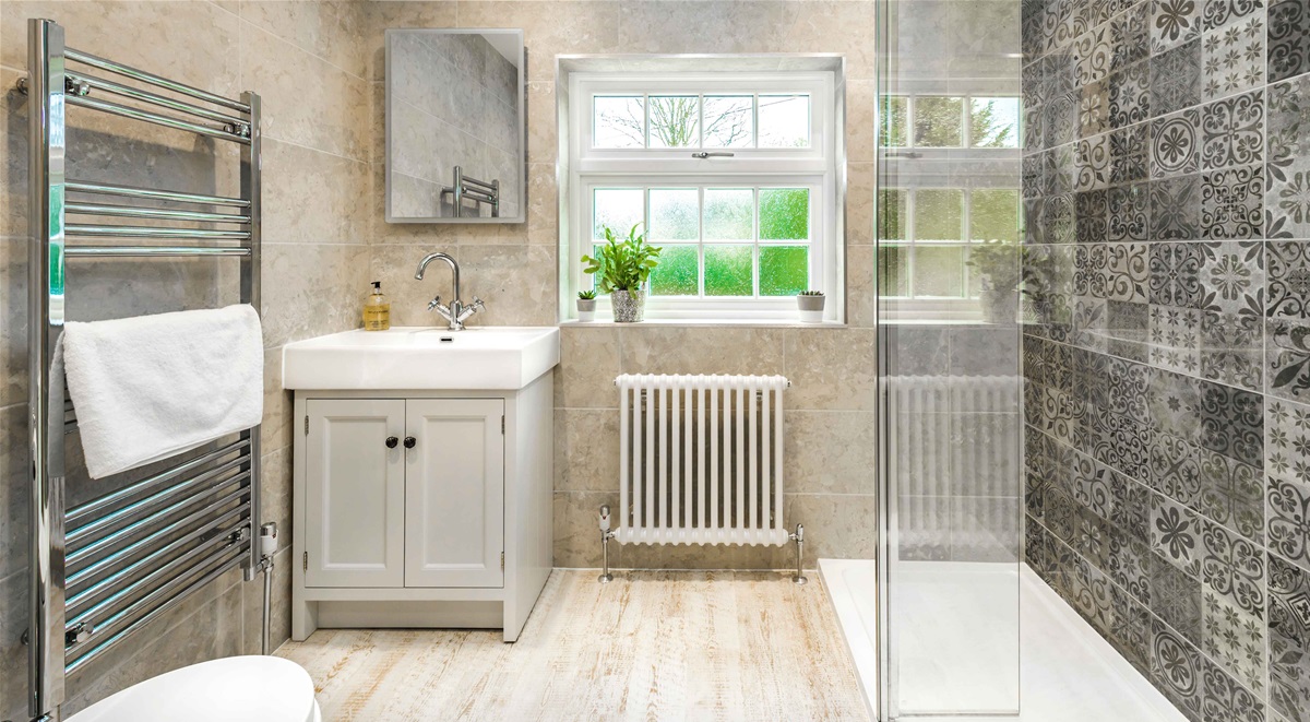 Norwich Traditional Bathroom | Norfolk muted Shower Designs