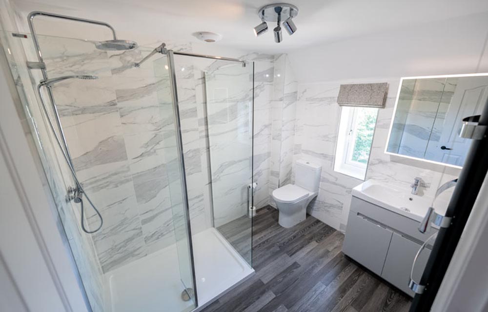 Carbrooke Master En-Suite Bathroom