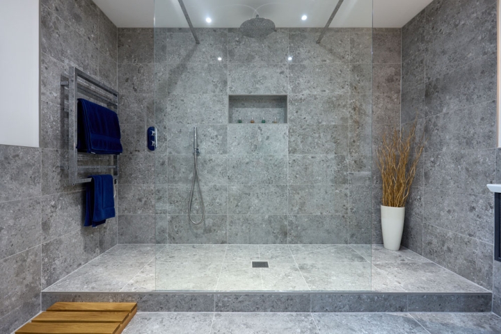 Loddon Luxury Walk Through Shower
